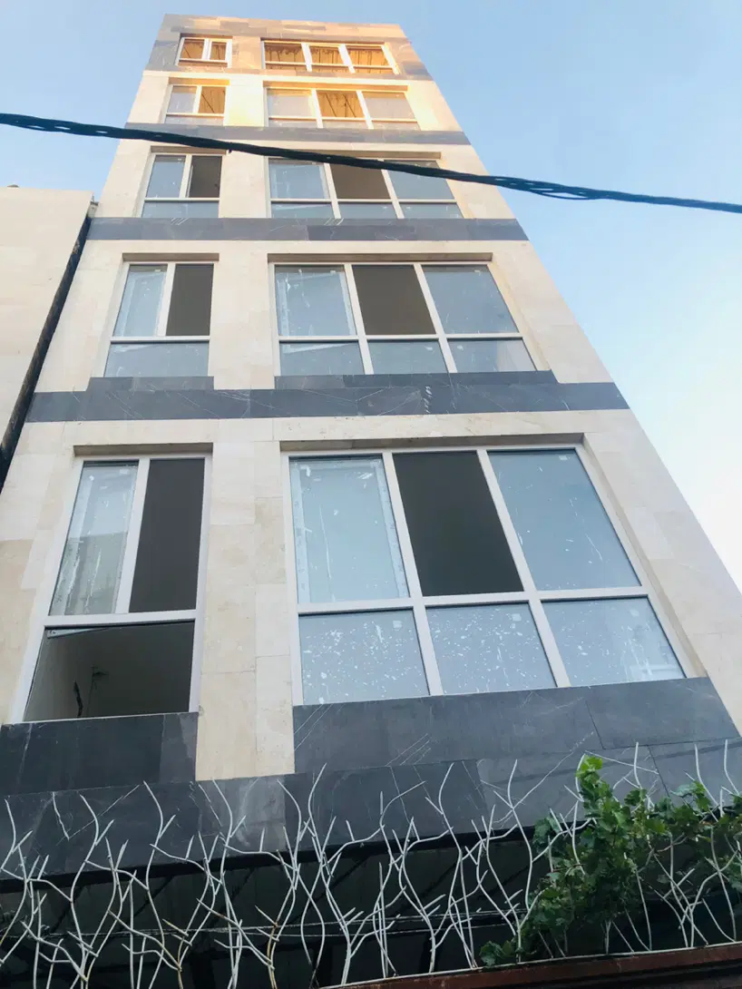 اپارتمان ۹۰ متری پیش فروش