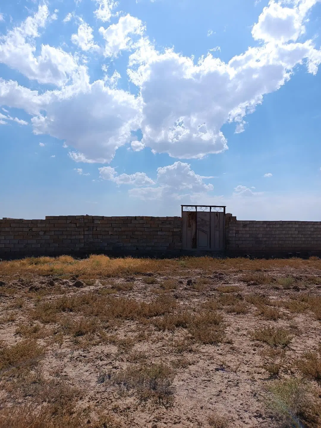 زمین حصار شده در الوار 510متر