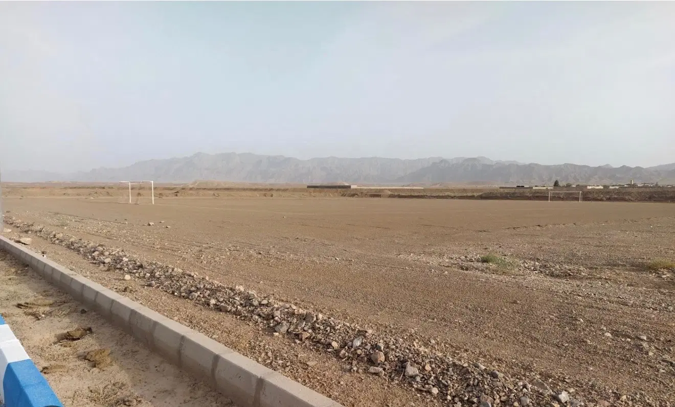 زمین تجاری ۹۰ متری