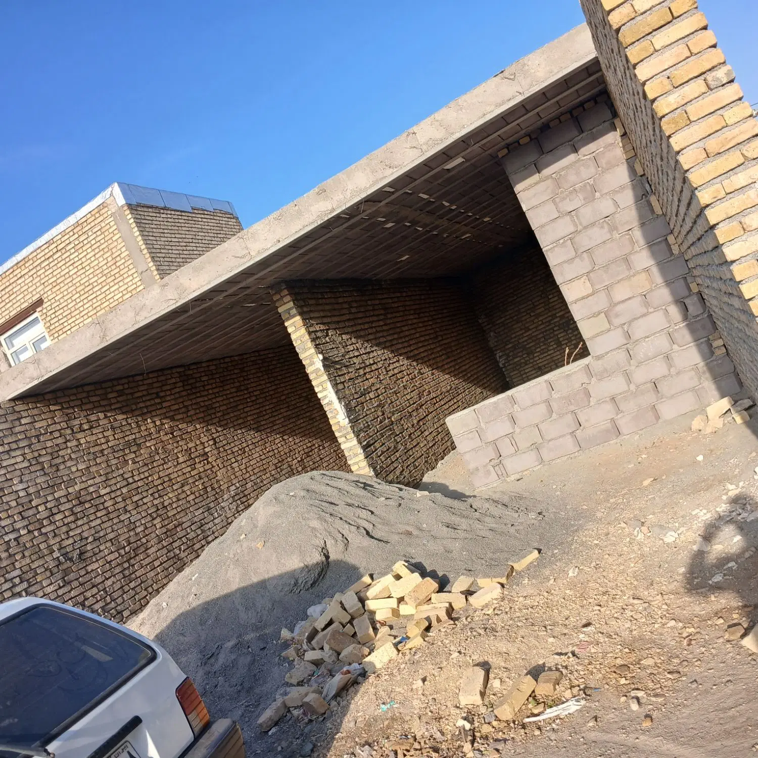 فروش خونه نیمه کاره