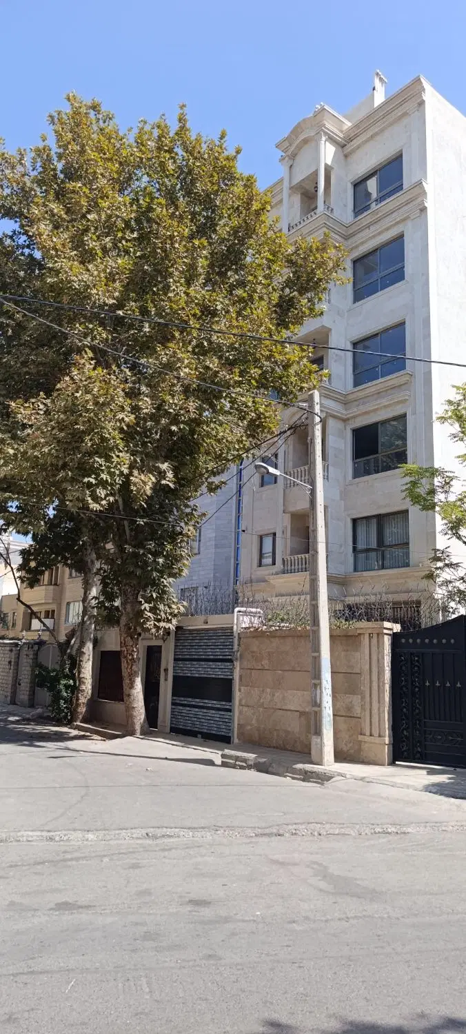 آپارتمان106مترتکواحد_ویو ابدی_فوری