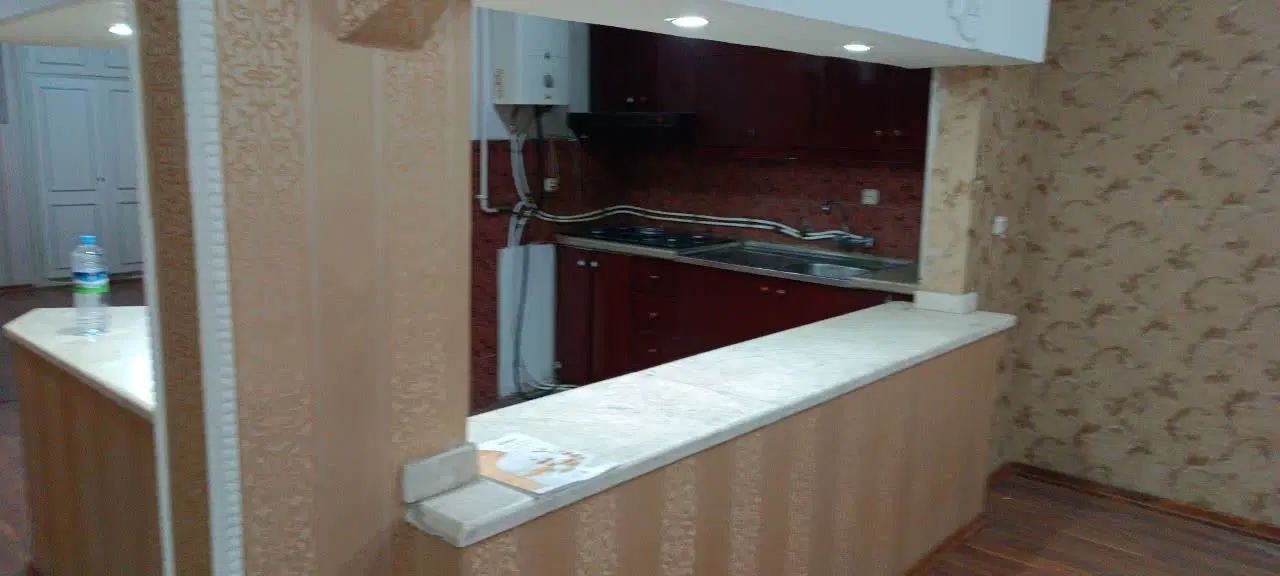 خانه دربست دوتبقه مناسب برای خواب گاه ی اموزشگاه
