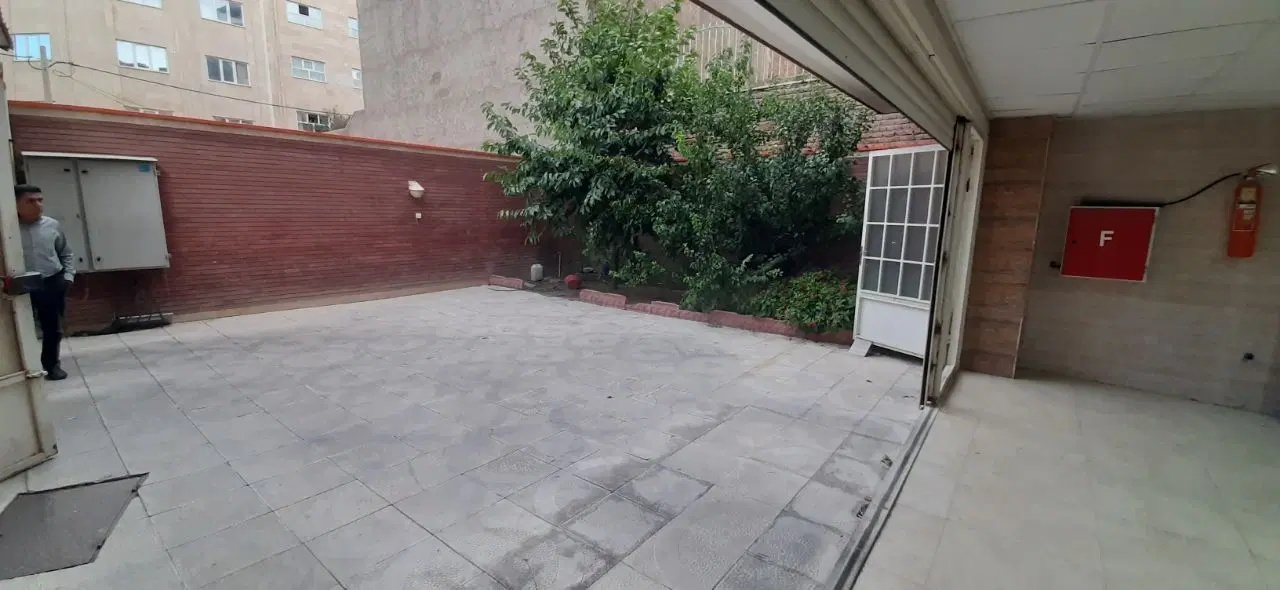 اپارتمان ۱۴۲ متری در تجلایی.