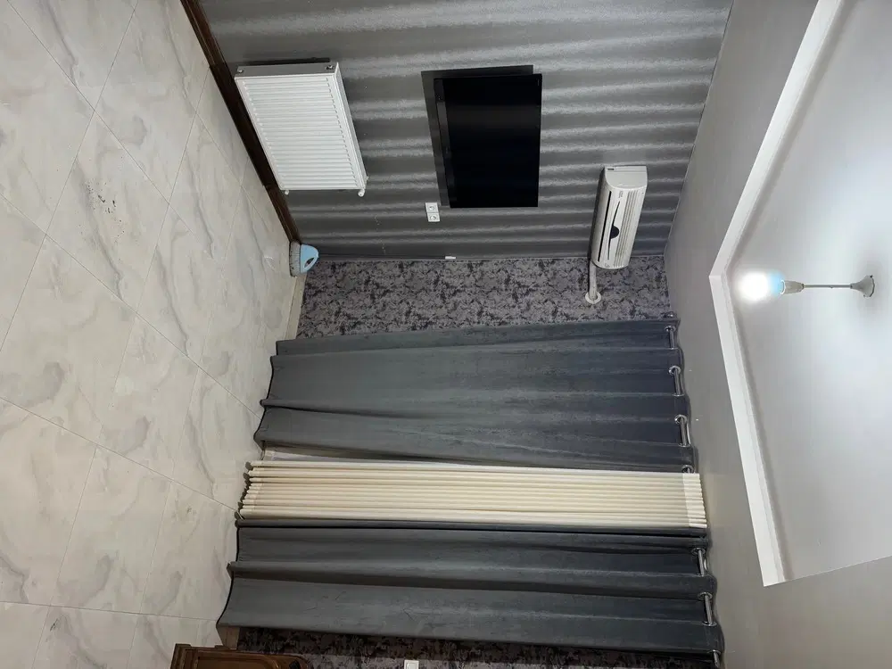 واحد تجاری نبش پل شهدا