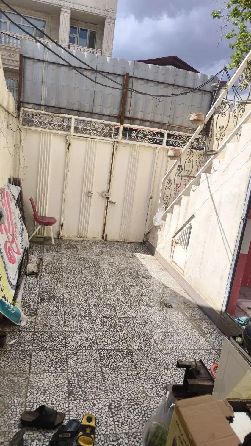 منزل فروشی ۷۳ متری دو طبقه سی متری پژوهنده