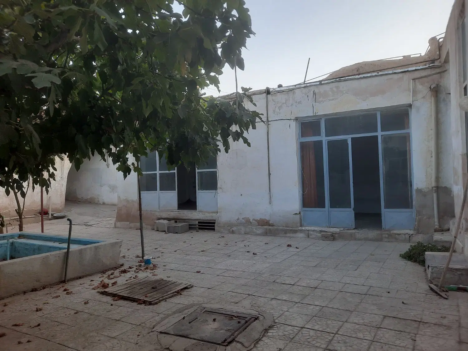خانه کلنگی ۵۱۰ متر مربع، خیابان پنج رمضان