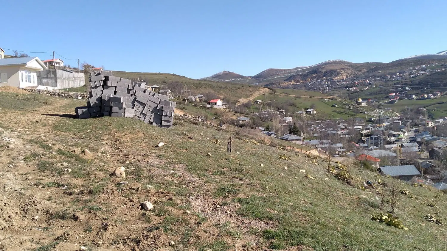 زمین مسکونی در دیلمان روی ارتفاع