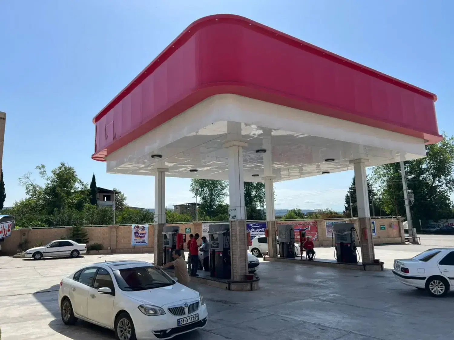 زمین با مجوز پمپ بنزین همدان