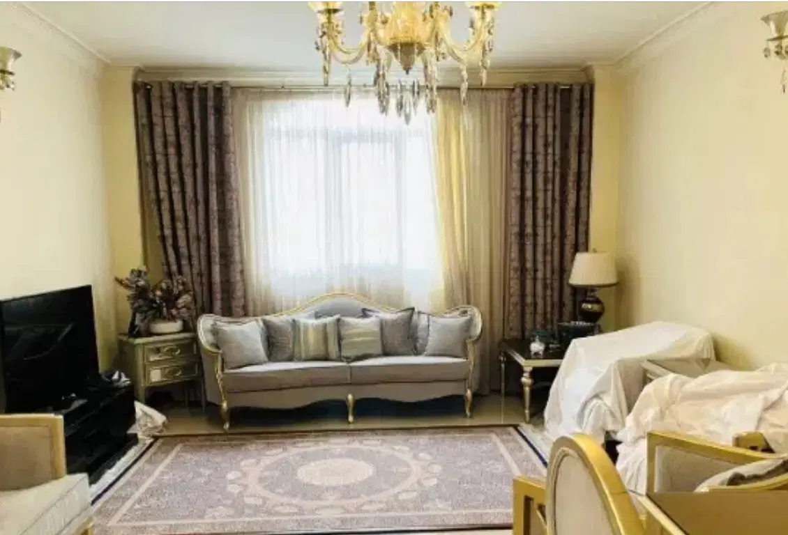 فروش آپارتمان ۱۳۰ متری