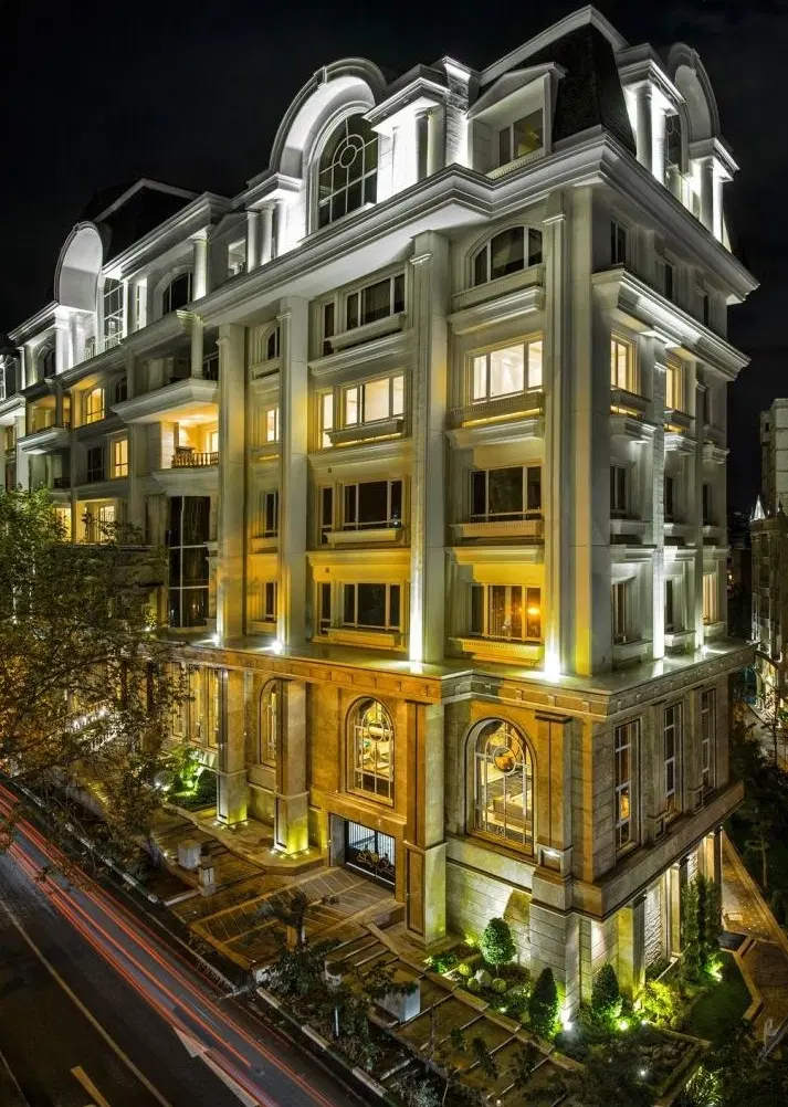 135 متر، تاپ لوکیشن بر انسجام