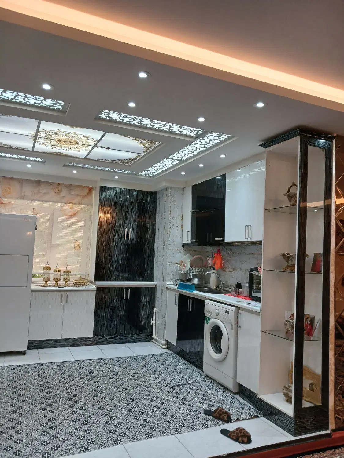 فروش آپارتمان سینا