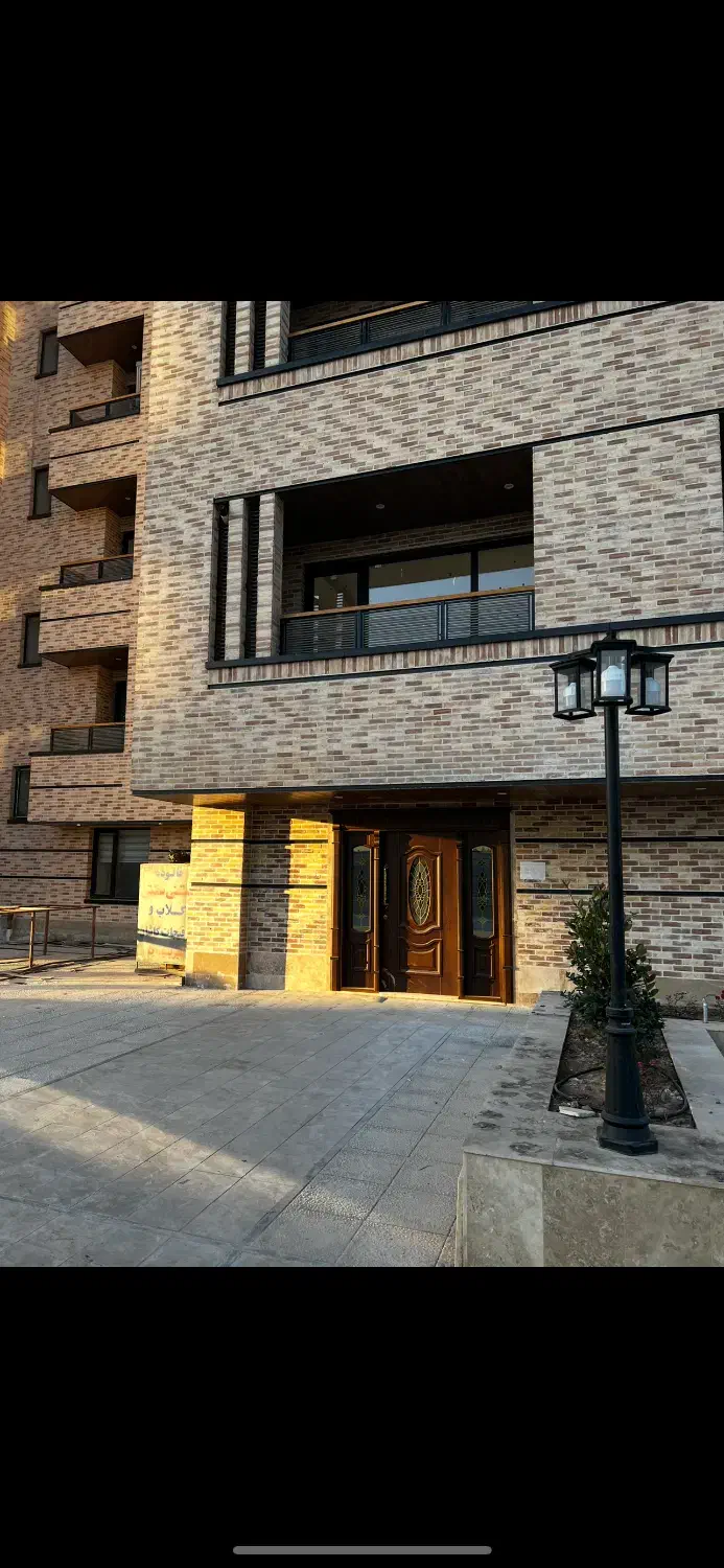 فروش آپارتمان در برج مجلل نیاوران