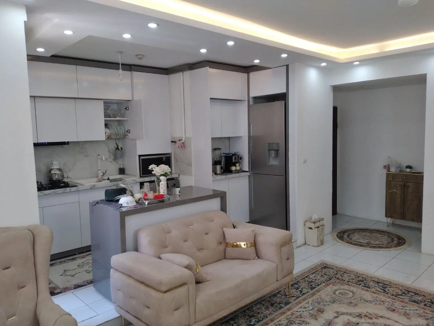 رهن و اجاره ۷۵ متری امیریه