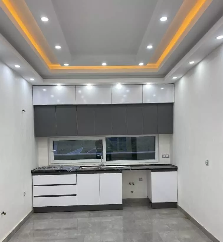 فروش خانه ویلایی ۱۳۰ متری ۳ خوابه زیباکنار