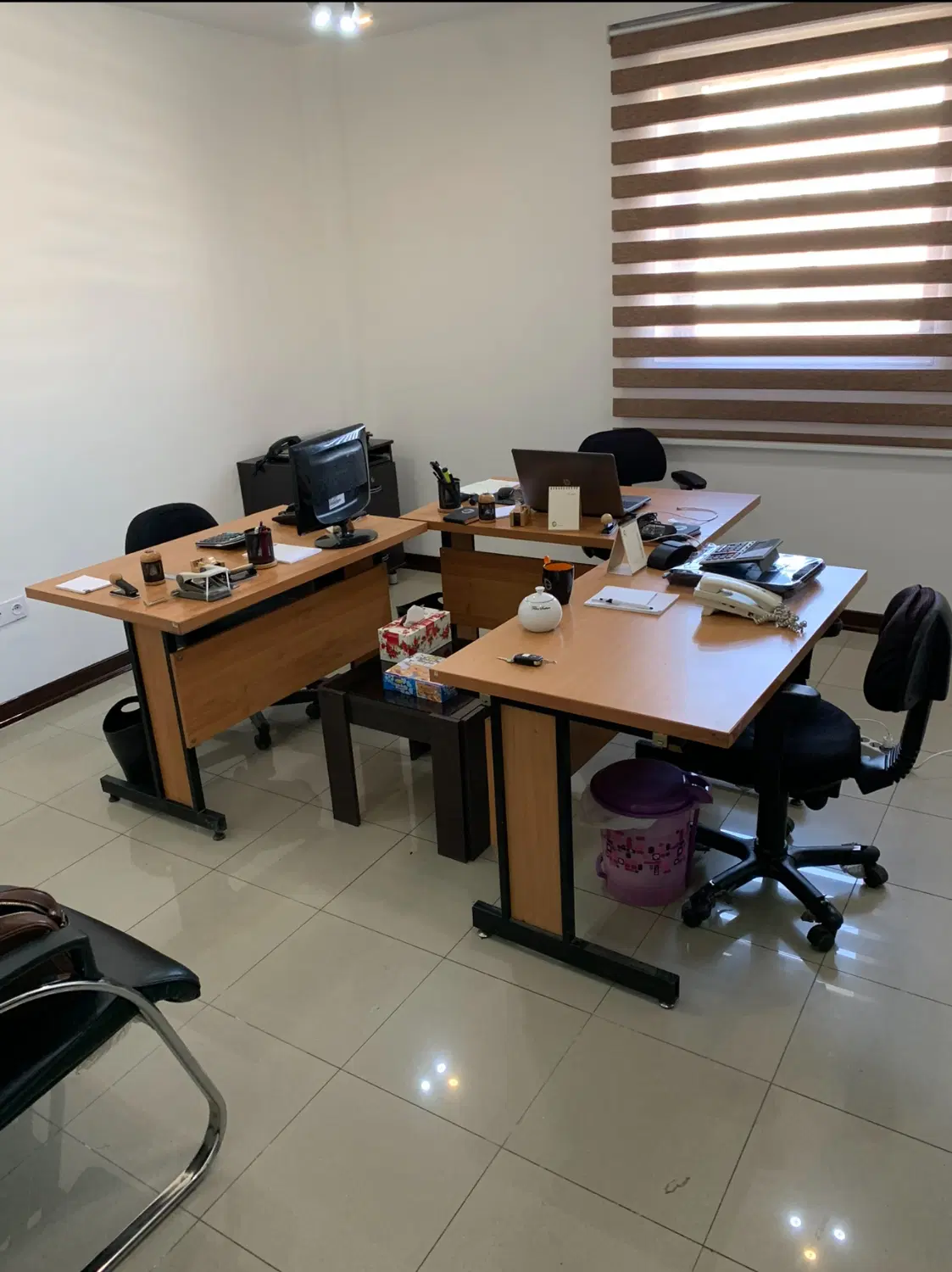واحد ادارای در پاساژ افرا