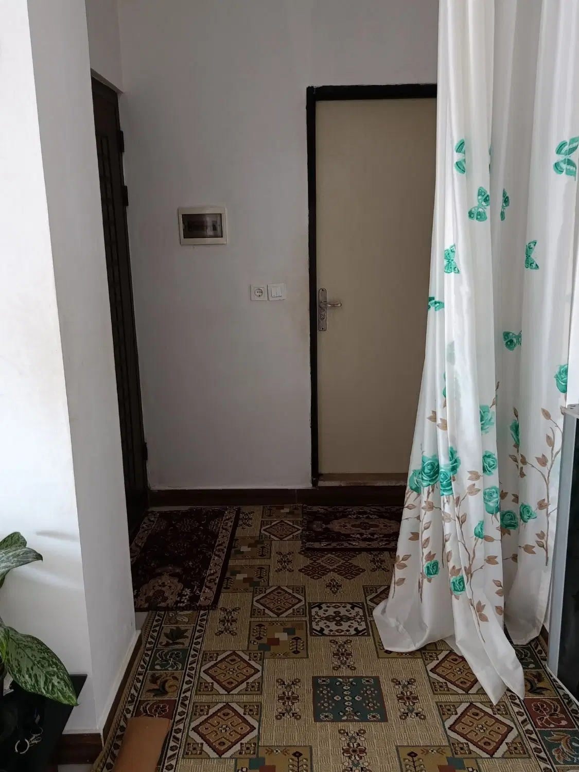 خانه ۱۳۸ متری، دو خواب در چالوس