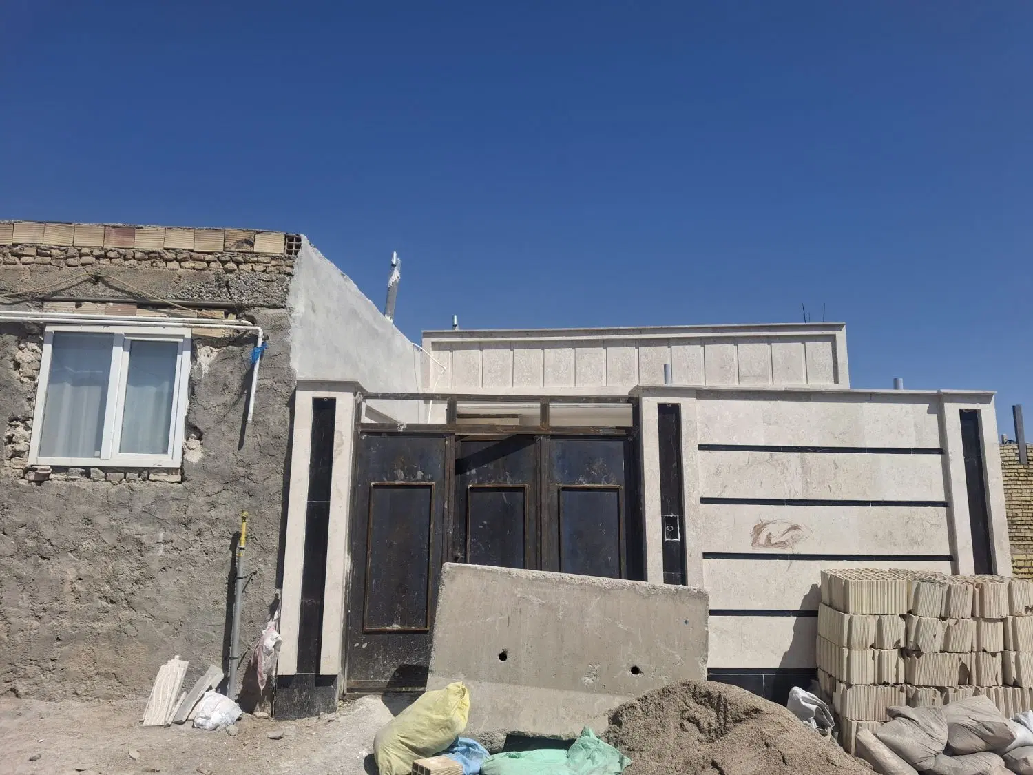 فروش ساختمان ویلایی خ گلشن