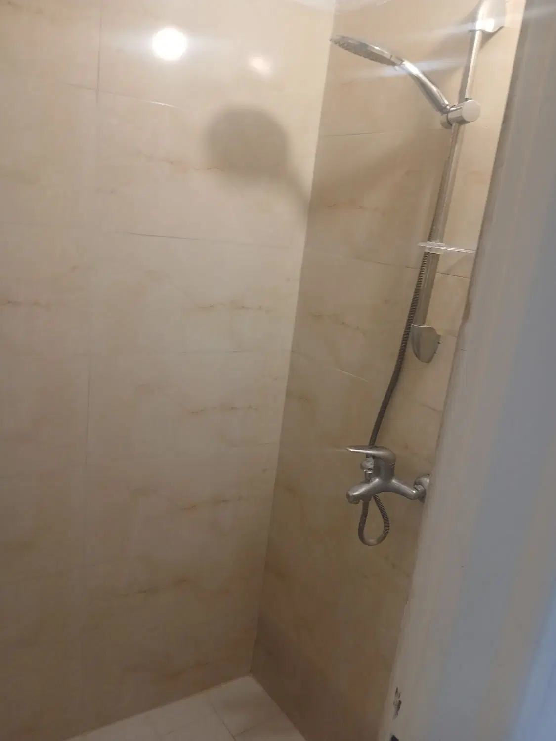 آپارتمان ۵۸ متر شهرک ابریشم الهیه نشاط