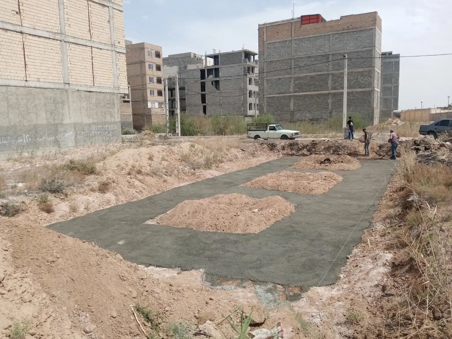 140 متر زمین با جواز ساخت