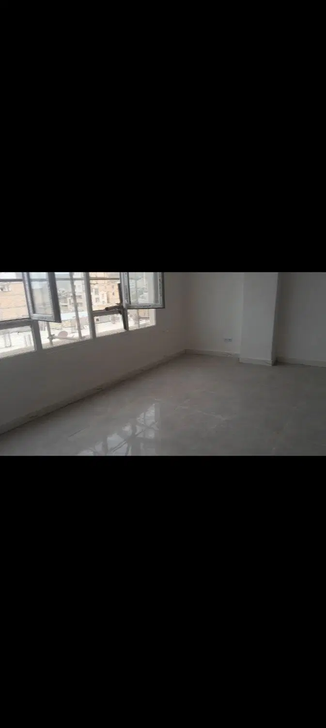 آپارتمان ۹۲ متری شهرک شهرداری