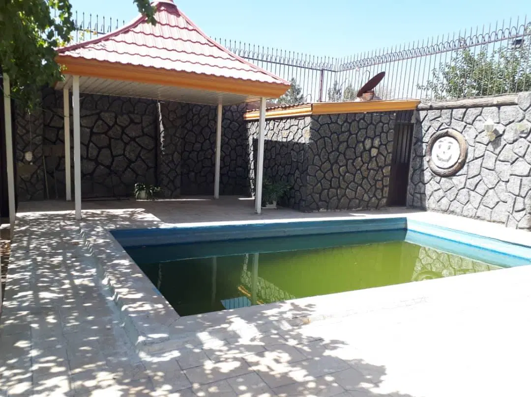 باغچه ویلایی