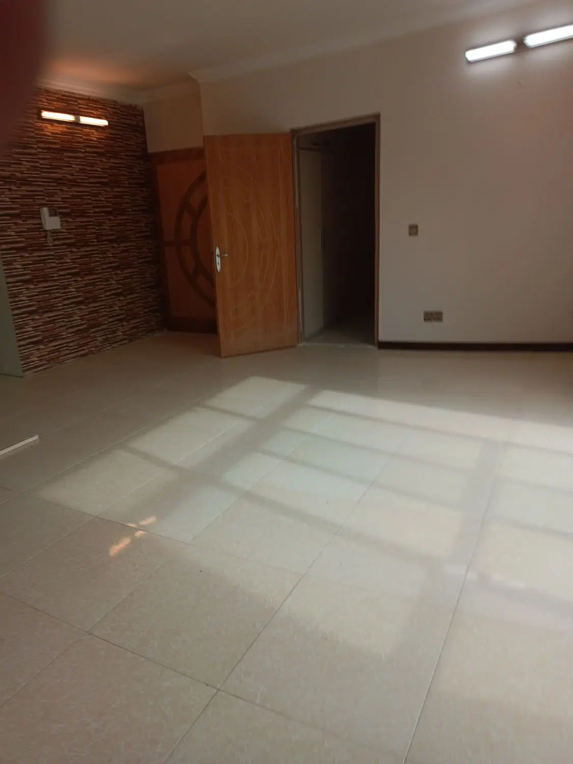 فروش آپارتمان شهرک سیمرغ ۷۳ متری همکف ۱خواب