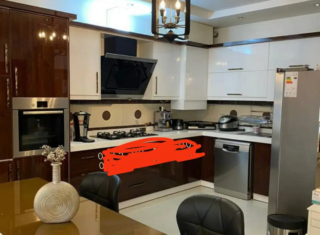 ۱۷۵ متر آپارتمان لوکس طبقه ۲ اسانسور نسترن