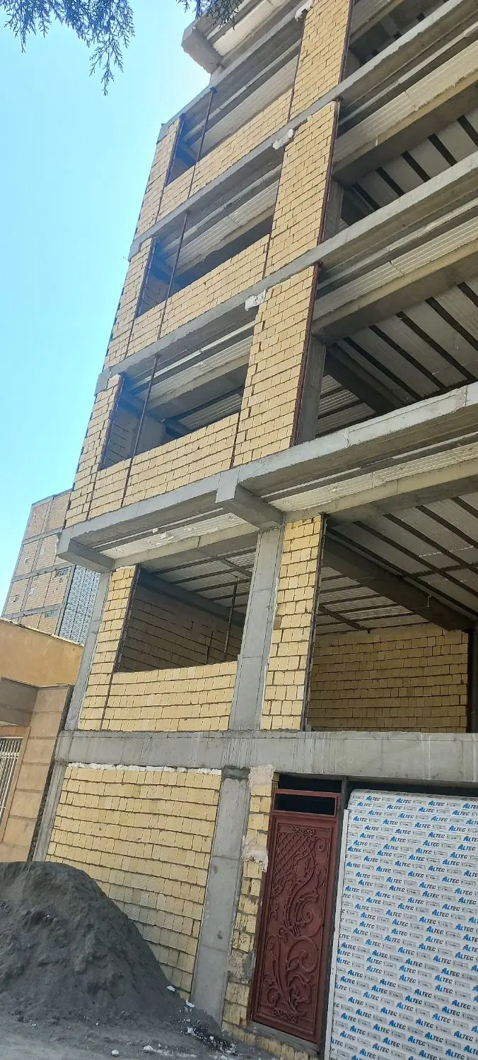 اپارتمان ۱۶۵متری سنددار