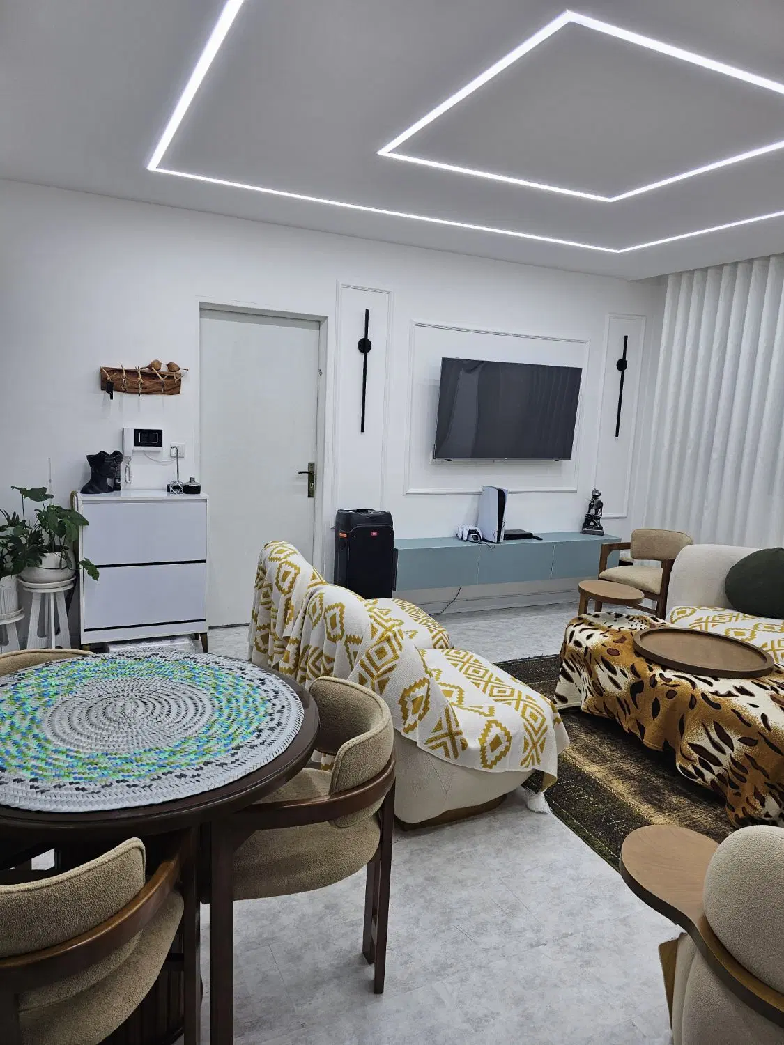آپارتمان ۷۰ متری سند دار