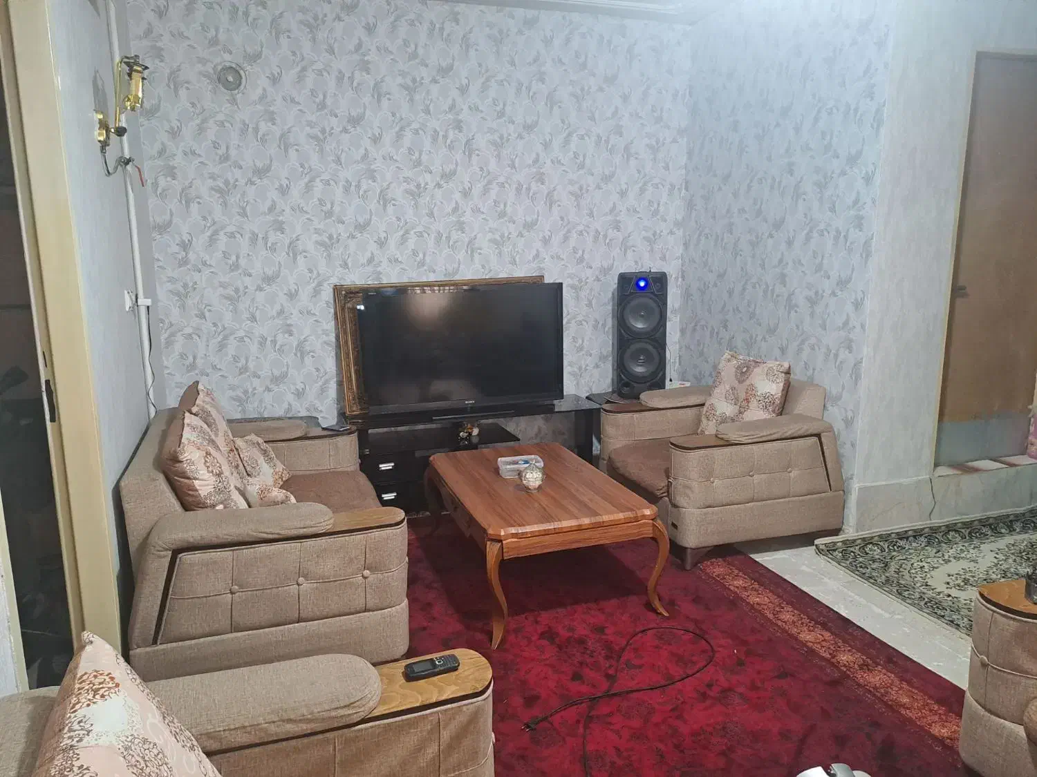 آپارتمان تک واحدی تمیز