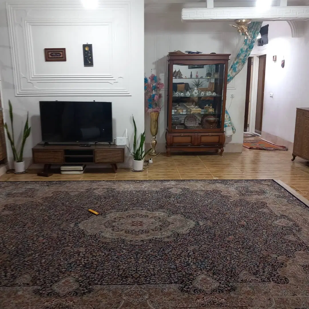فروش ملک تجاری و مسکونی