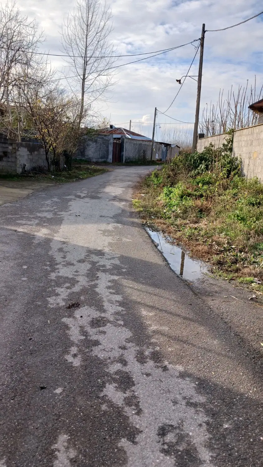 زمین مسکونی ۲۴۰ متری