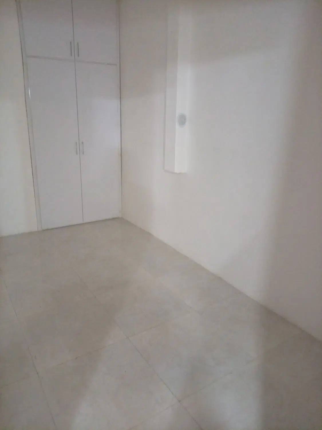 آپارتمان طبرسی