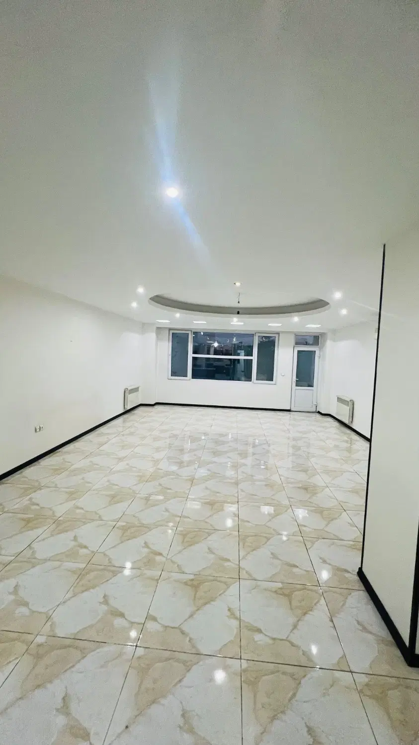 ۱۳۲متر،بزرگمهر غربی