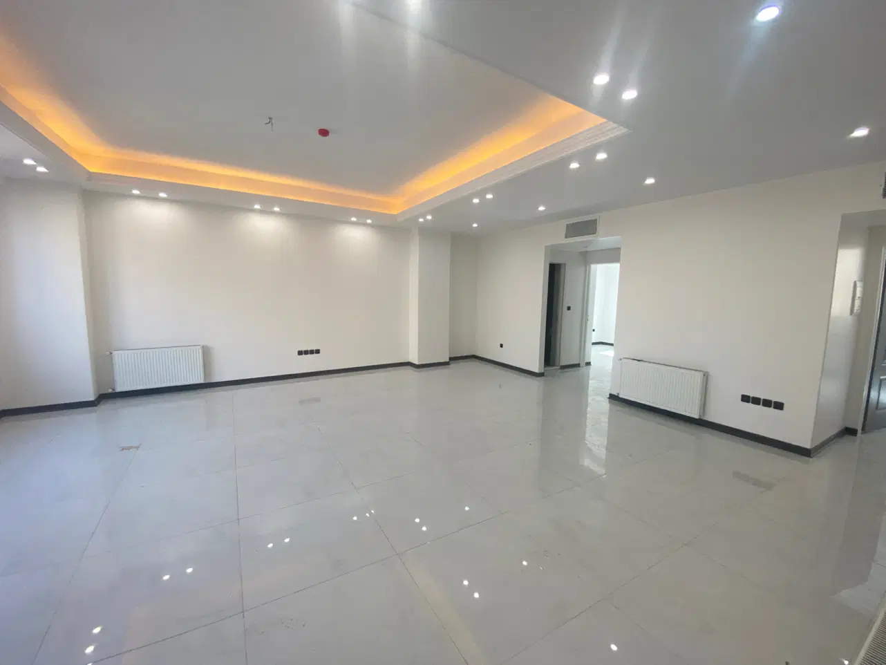 ۱۱۰متر۳خواب(شکوفه نورصالحی)پارکینگ انباری آسانسور
