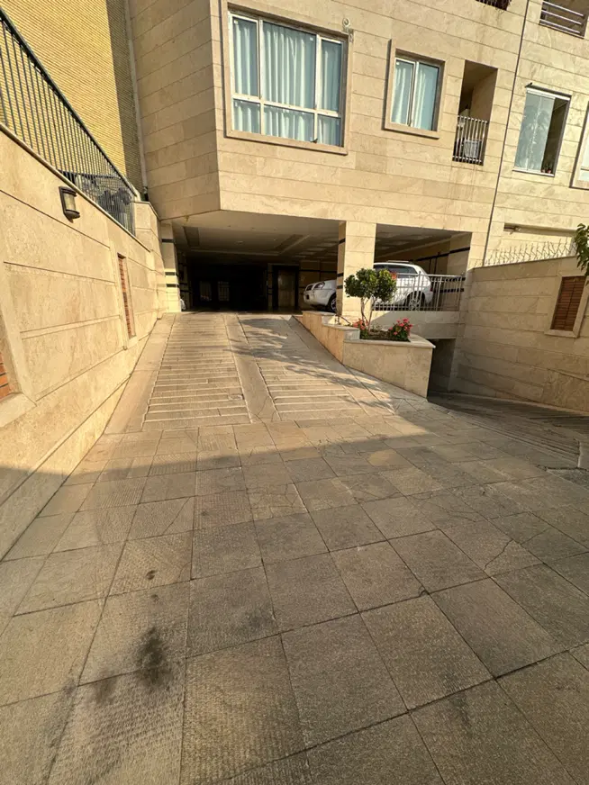 فروش فوری واحد ۸۶ متری مرزداران