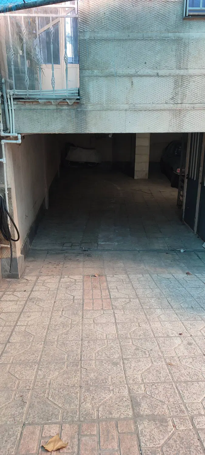 پارکینگ اجاره ای خیابان ایران
