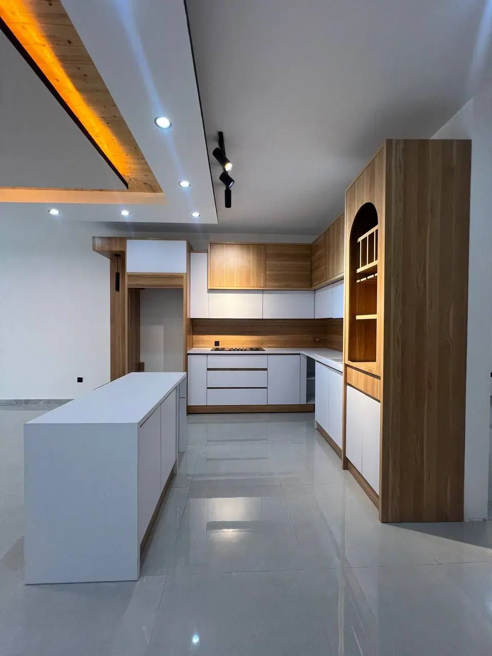 زمین 250متری بهارک