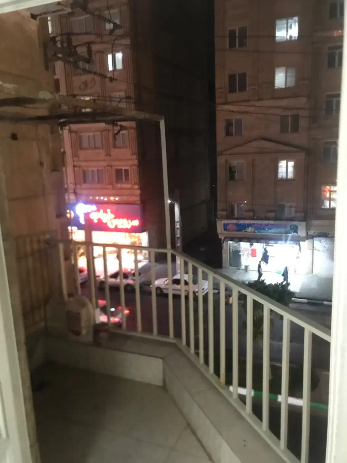 ی واحد آپارتمان ۶۵متری بازسازی کامل