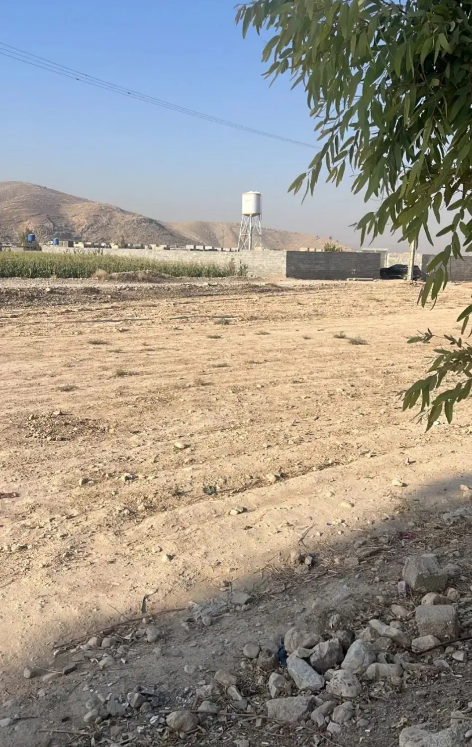زمین محله جابه خط گاز