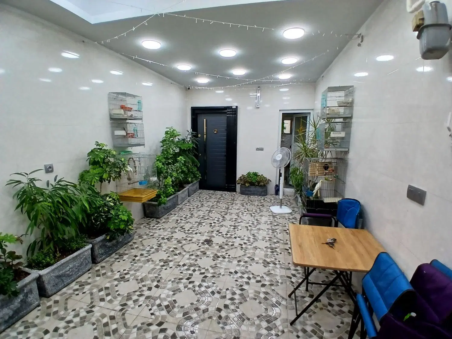 خانه ویلایی _ دارای تجاری و سند تک برگ