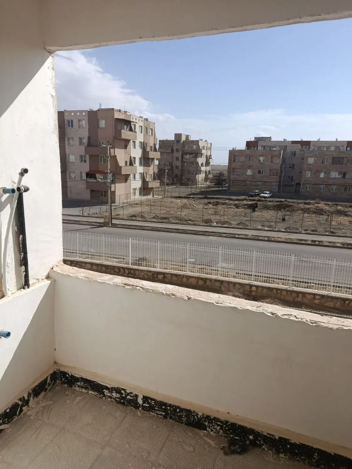 آپارتمان واقع در مجتمع داروخانه