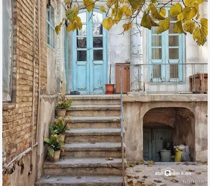 ویلایی ۱۰۰متر زیر زمین