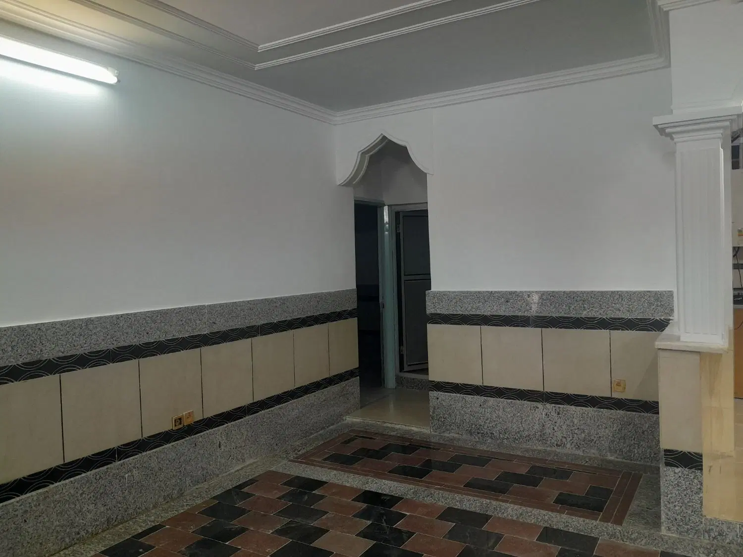 همکف ،100 متری،تک خواب