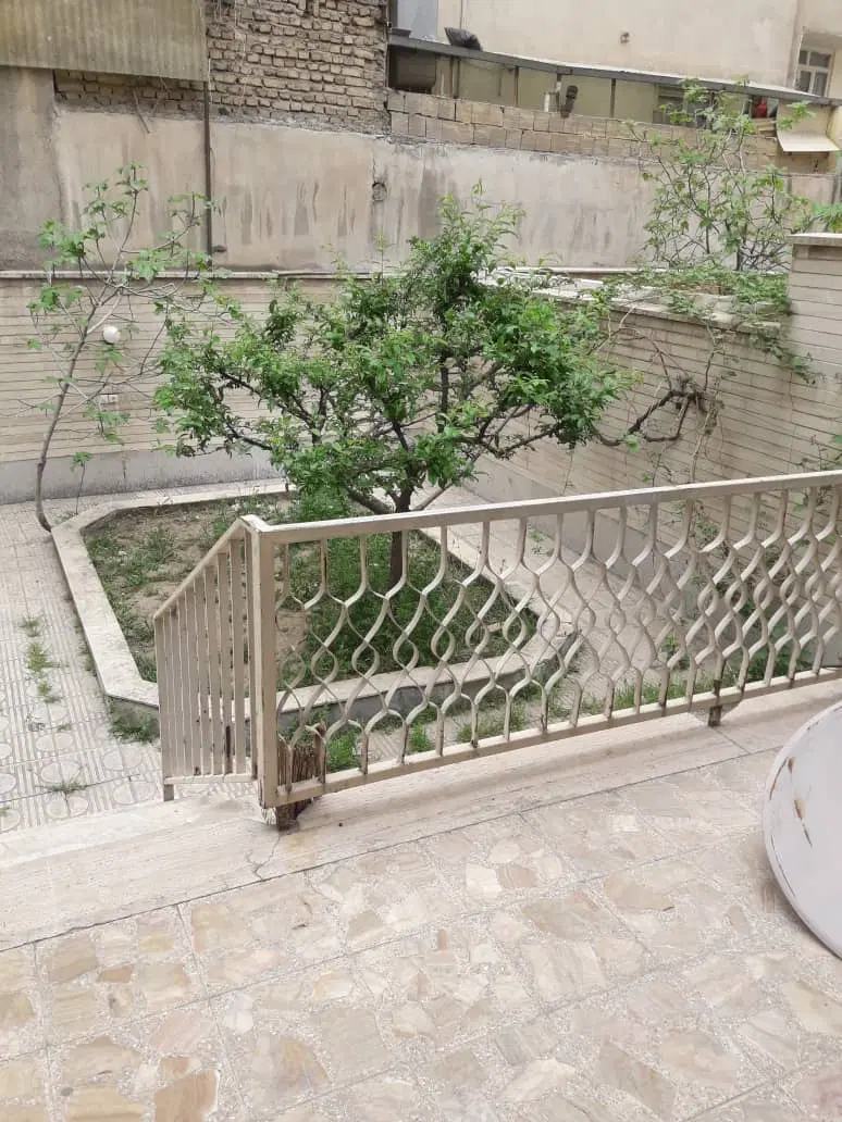 ویلایی ۲۵۰ متر جنوبی بر ۱۰ شهید رجایی فروش تهاتر