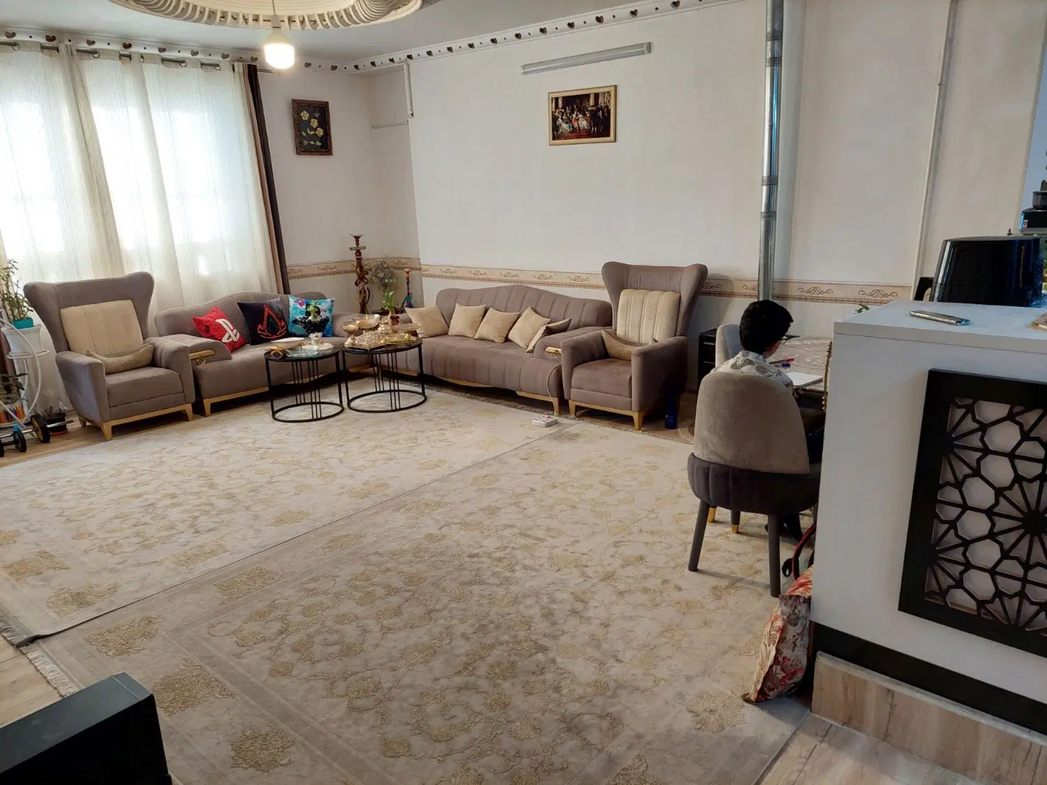 سه طبقه شهرک مطهری(هجرت)
