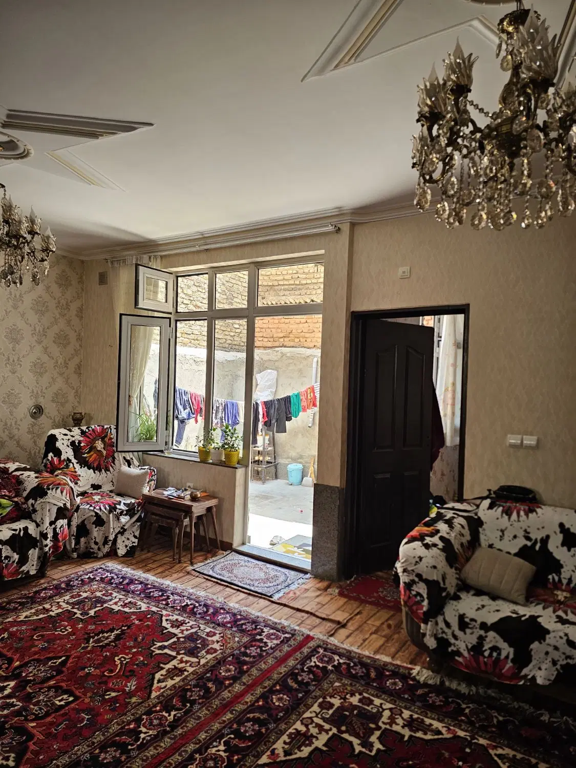 ساختمان ویلایی ۳طبقه پاسداران حیدرآباد