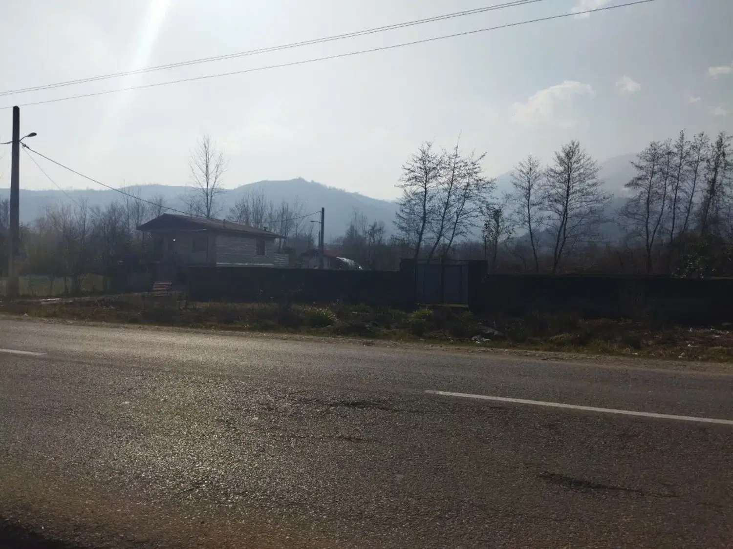 ۶۸۳متر زمین با کاربری مسکونی بر جاده اصلی