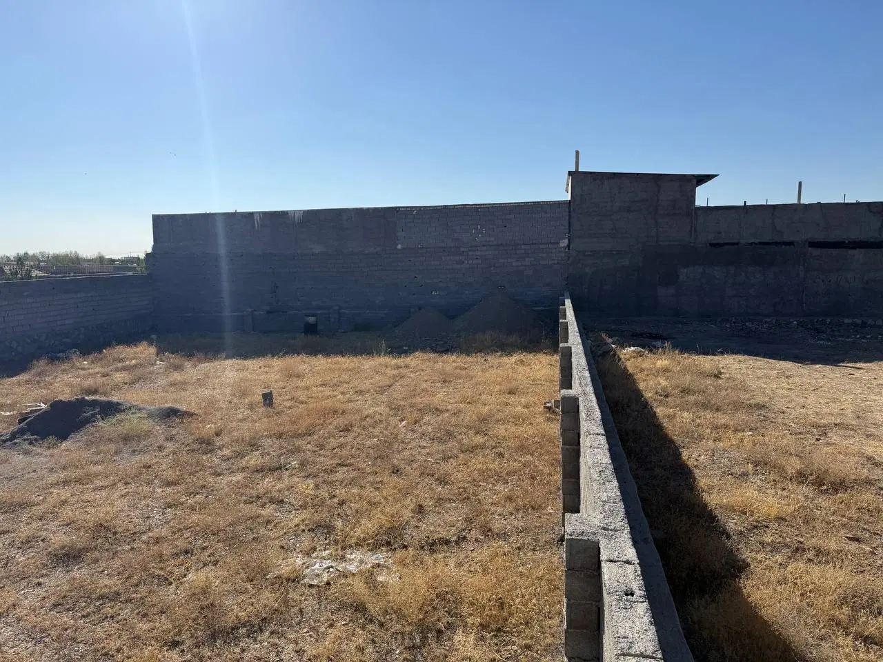۸۰۰متر زمین باغی شاندیز