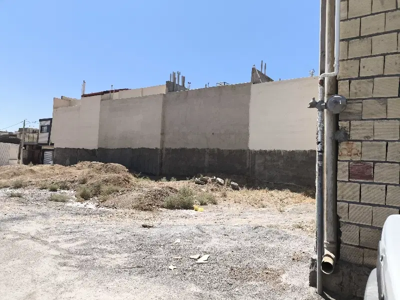 یک قطعه زمین